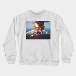 Deepwater Horizon oil rig fire (C006/4096) Crewneck Sweatshirt